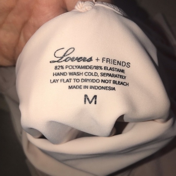 Lovers + Friends Blush Flutter By Ruffle One Piece Swimsuit sz M - Picture 7 of 8